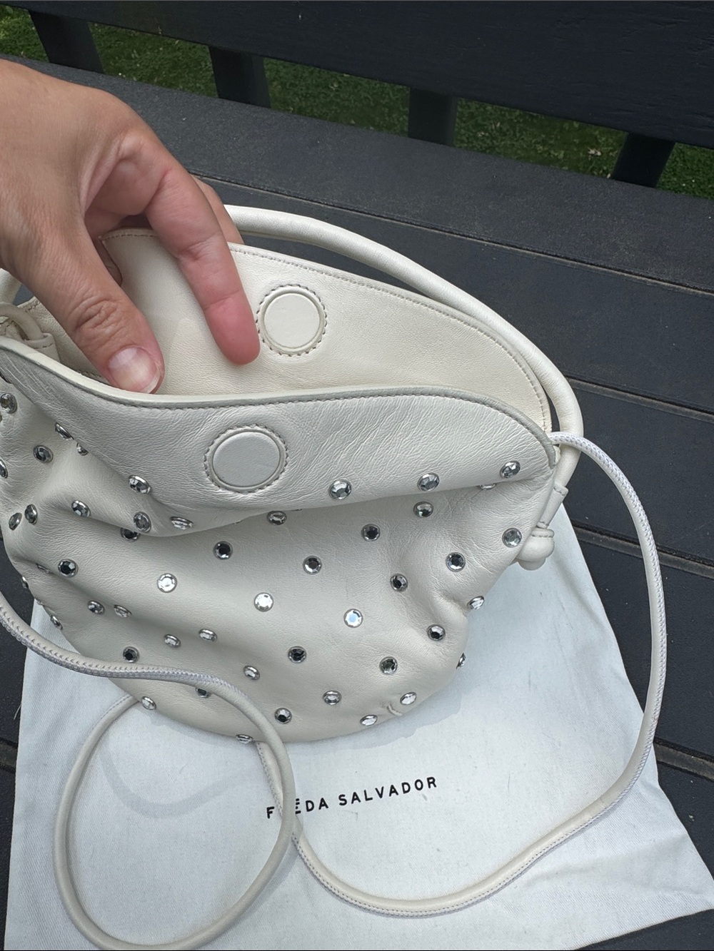 Freda Salvador crystal bag 🤍 - Picture 5 of 6